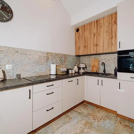 Silence Karpatia Turkus